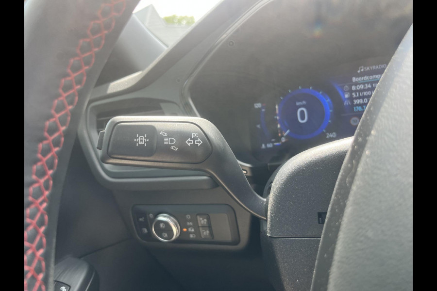 Ford Kuga 2.5 PHEV ST-Line X 225pk | Panoramadak | Winter pack | Adaptive cruise control | Head up display | 19 inch