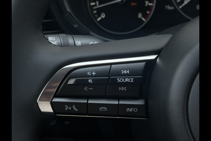 Mazda CX-30 2.0 e-SkyActiv-G M Hybrid Nagisa | 150pk | Camera | Leder | LED | Carplay | HUD