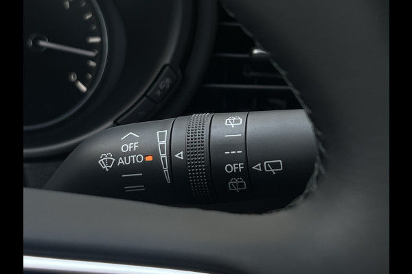 Mazda CX-30 2.0 e-SkyActiv-G M Hybrid Nagisa | 150pk | Camera | Leder | LED | Carplay | HUD