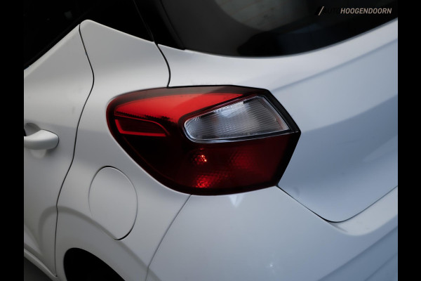 Hyundai i10 1.0 Comfort (APPLE CARPLAY,NAVIGATIE,CAMERA,CRUISE,LED VERLICHTING,COMFORT-STOELEN,NIEUWE APK,AIRCO,TOPCONDITIE)