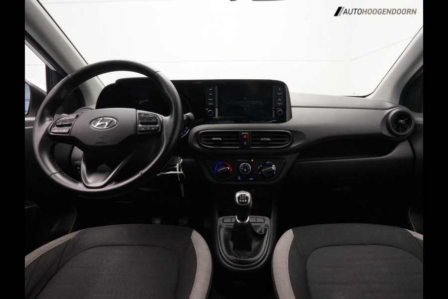 Hyundai i10 1.0 Comfort (APPLE CARPLAY,NAVIGATIE,CAMERA,CRUISE,LED VERLICHTING,COMFORT-STOELEN,NIEUWE APK,AIRCO,TOPCONDITIE)