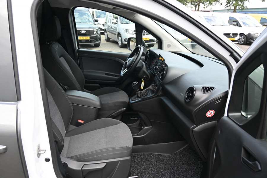 Mercedes-Benz Citan 110 CDI L1 MBUX met Apple Carplay/Android Auto, Trekhaak, Cruise control