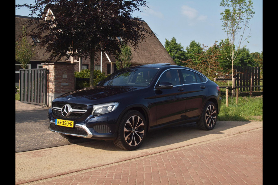 Mercedes-Benz GLC Coupé 250 4MATIC Prestige | Panoramadak | Camera | Cruise Control | Automaat | Leer |