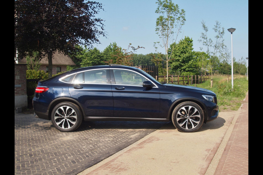 Mercedes-Benz GLC Coupé 250 4MATIC Prestige | Panoramadak | Camera | Cruise Control | Automaat | Leer |