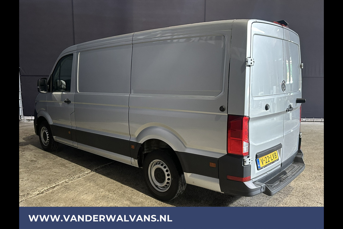 Volkswagen Crafter 2.0 TDI 141pk L3H2 L2H1 Euro6 Airco | Camera | Apple Carplay | Android Auto Bijrijdersbank Volkswagen Crafter 2.0 TDI 141pk L3H2 L2H1 Euro6 Airco | Camera | Apple Carplay | Android Auto Bijrijdersbank
