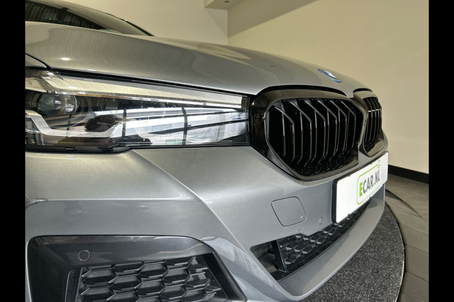 BMW 5 Serie Touring 530e Business Edition Plus | Live cockpit professional | Connected pack professional |