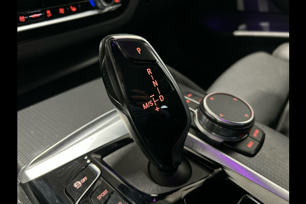 BMW 5 Serie Touring 530e Business Edition Plus | Live cockpit professional | Connected pack professional |
