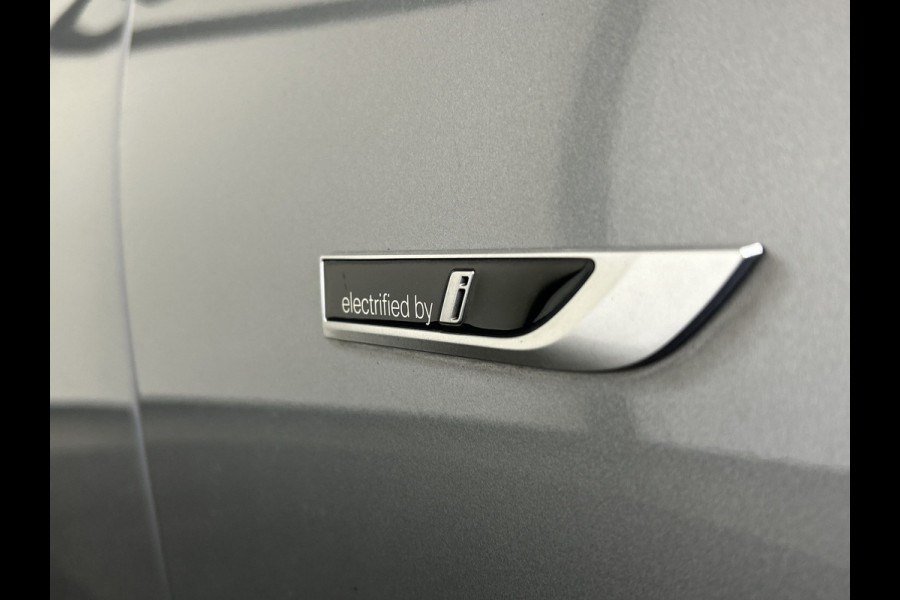 BMW 5 Serie Touring 530e Business Edition Plus | Live cockpit professional | Connected pack professional |