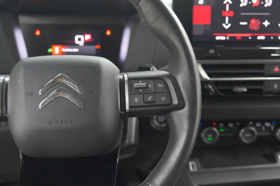 Citroën C4 Puretech 130 EAT8 Shine | Camera | Dodehoekdetectie | Head-Up Display | Apple Carplay