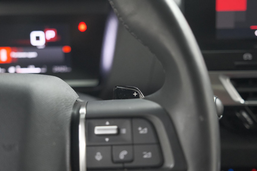 Citroën C4 Puretech 130 EAT8 Shine | Camera | Dodehoekdetectie | Head-Up Display | Apple Carplay