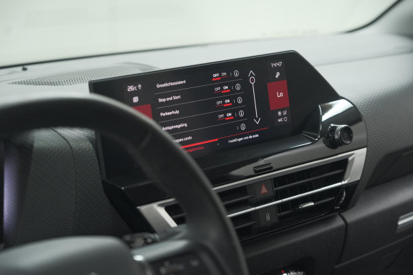 Citroën C4 Puretech 130 EAT8 Shine | Camera | Dodehoekdetectie | Head-Up Display | Apple Carplay