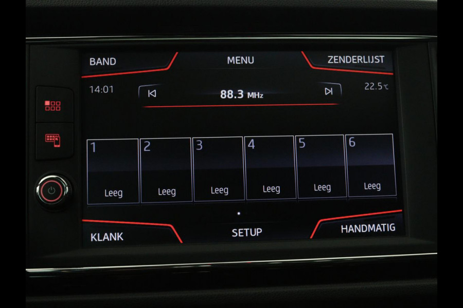 Seat Leon 1.4 TSI FR Xcellence | Panoramadak | Camera | Stoelverwarming | Half leder/Alcantara | Carplay | Full LED