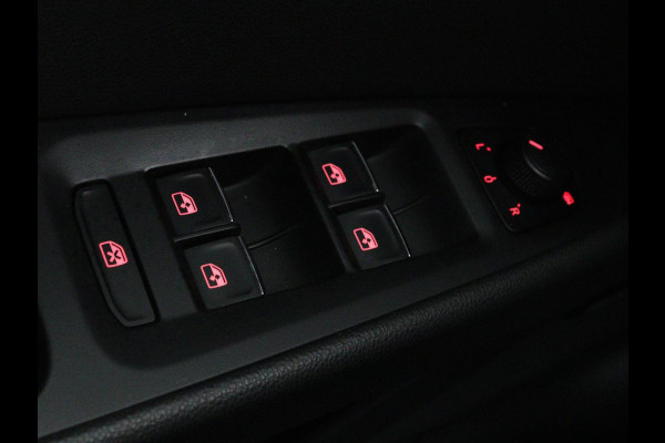 Seat Leon 1.4 TSI FR Xcellence | Panoramadak | Camera | Stoelverwarming | Half leder/Alcantara | Carplay | Full LED