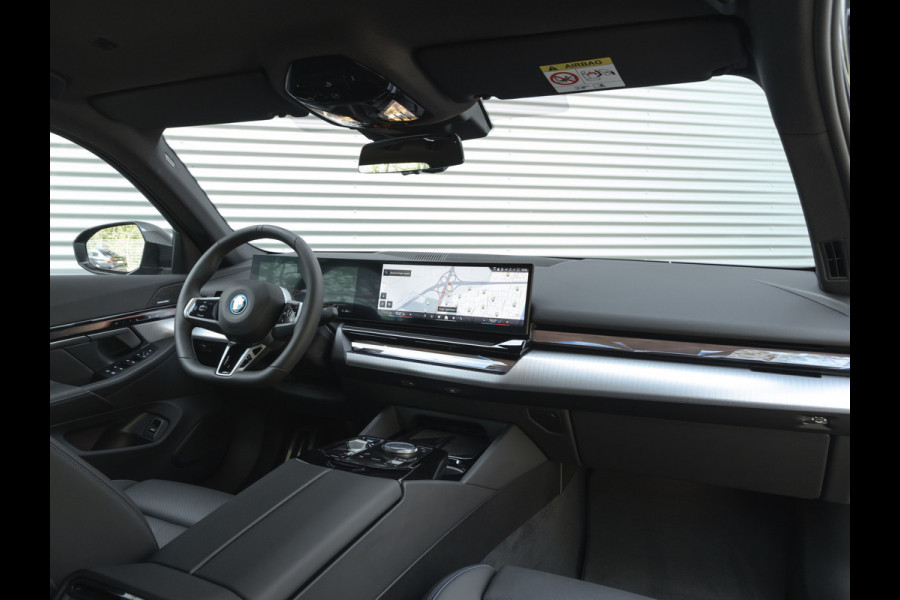 BMW i5 eDrive40 M-Sport Pro - 18 km!! - Driving Ass Prof - Head-up