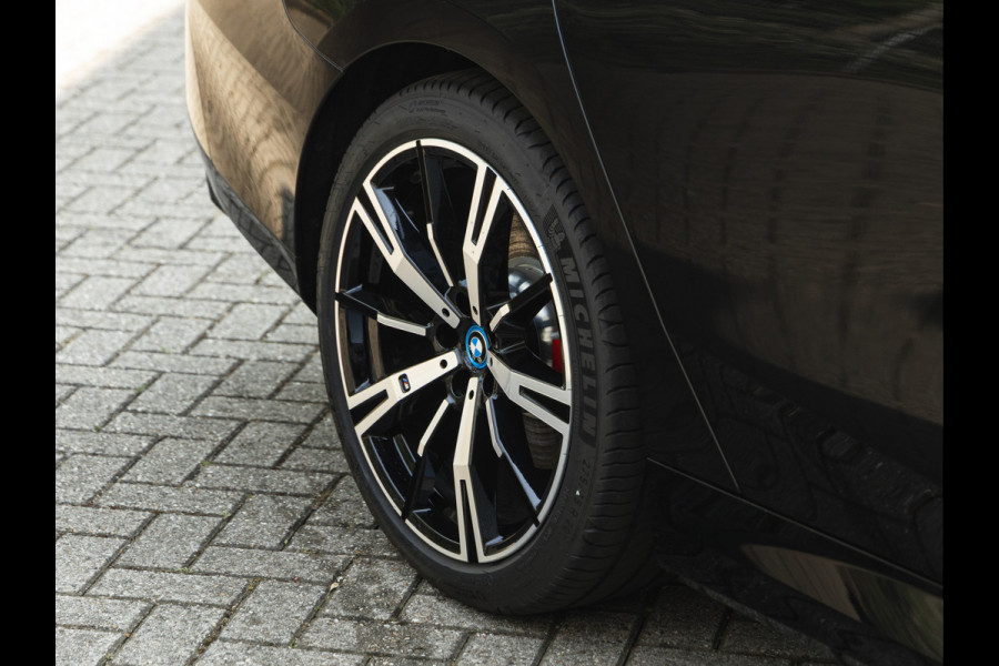 BMW i5 eDrive40 M-Sport Pro - 18 km!! - Driving Ass Prof - Head-up