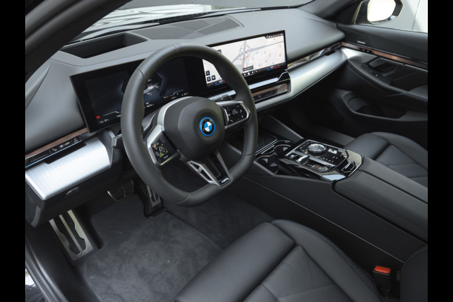 BMW i5 eDrive40 M-Sport Pro - 18 km!! - Driving Ass Prof - Head-up