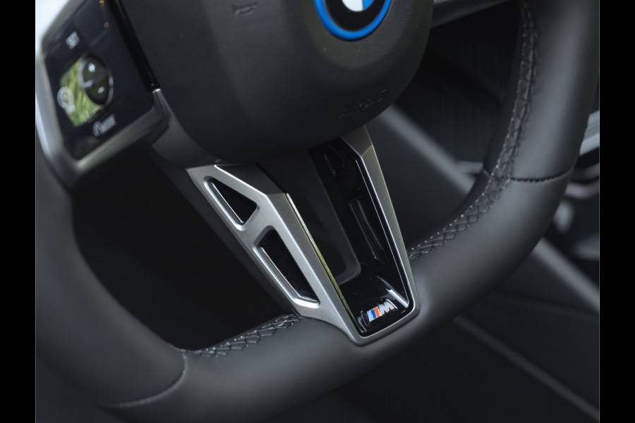 BMW i5 eDrive40 M-Sport Pro - 18 km!! - Driving Ass Prof - Head-up