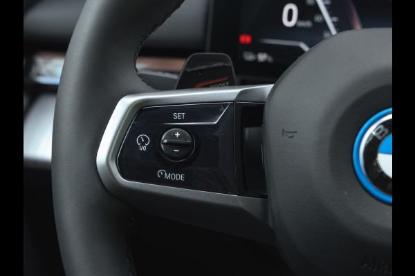BMW i5 eDrive40 M-Sport Pro - 18 km!! - Driving Ass Prof - Head-up