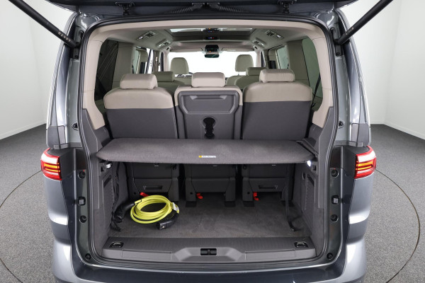 Volkswagen Multivan 1.5 eHybrid L2 Bulli Edition 4Motion 7 persoons | Trekhaak | Assistentiepakket | Verwarmbare voorstoelen