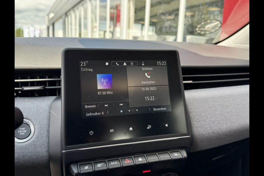 Renault Clio 1.0 TCe 90 Evolution | Apple Carplay | Camera achter | Stoel en stuurverwarming | Cruise control | LED