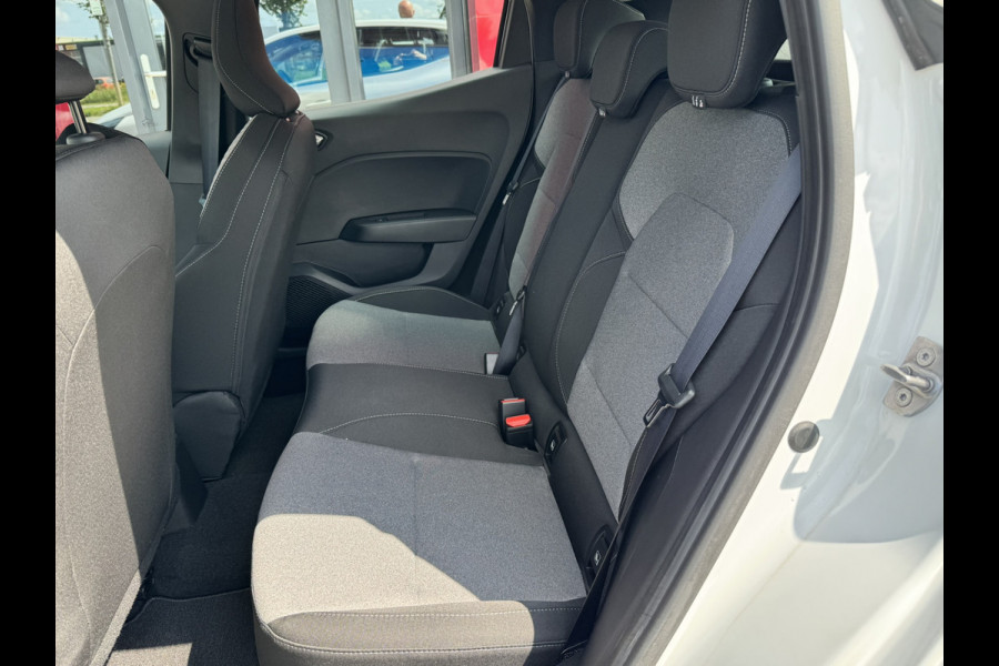 Renault Clio 1.0 TCe 90 Evolution | Apple Carplay | Camera achter | Stoel en stuurverwarming | Cruise control | LED