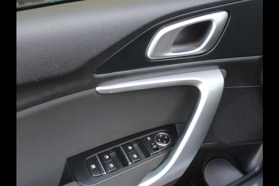 Kia Ceed Sportswagon 1.5 T-GDi DynamicLine CLIMATE | CRUISE | CAMERA | DAB | NAVI | CARPLAY | LED | LMV
