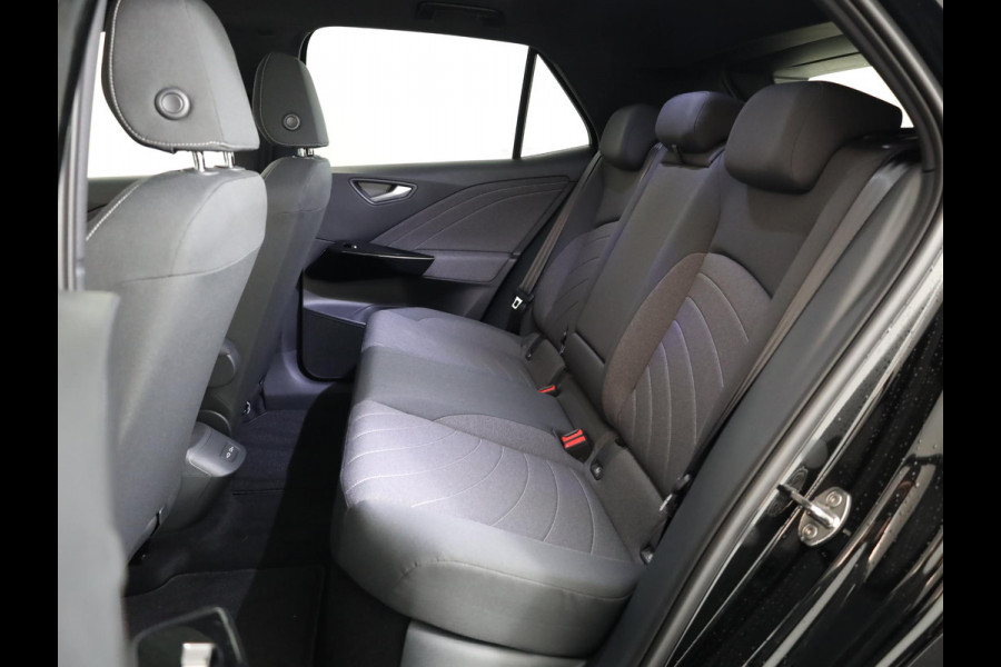 Volkswagen ID.3 Pro Business 59 kWh Pano-dak| Navi| 19'LM-velgen| verwarmd stuur en-voorstoelen