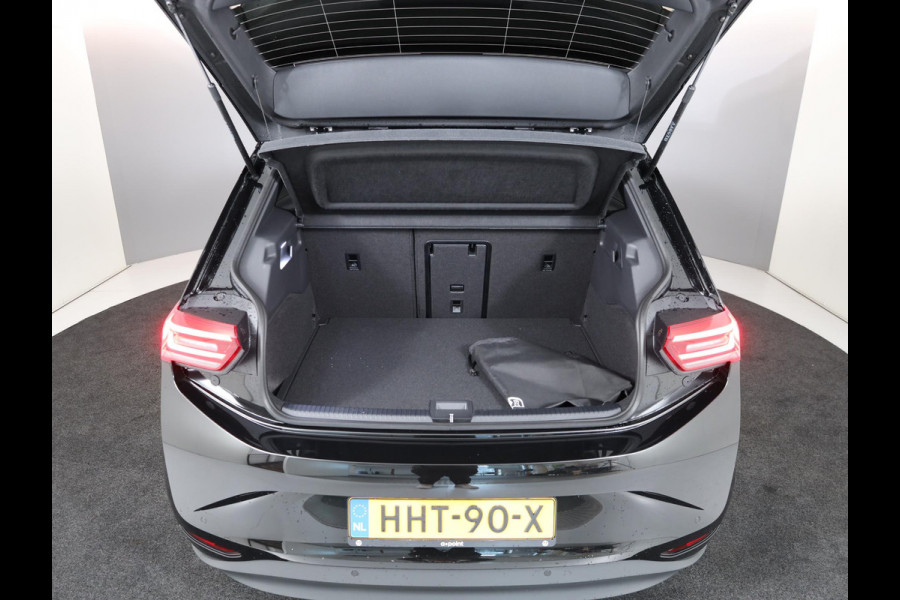 Volkswagen ID.3 Pro Business 59 kWh Pano-dak| Navi| 19'LM-velgen| verwarmd stuur en-voorstoelen