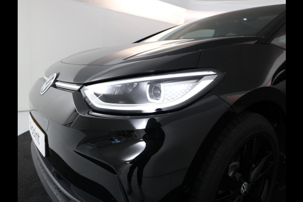 Volkswagen ID.3 Pro Business 59 kWh Pano-dak| Navi| 19'LM-velgen| verwarmd stuur en-voorstoelen