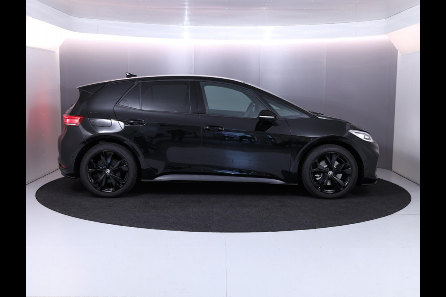 Volkswagen ID.3 Pro Business 59 kWh Pano-dak| Navi| 19'LM-velgen| verwarmd stuur en-voorstoelen