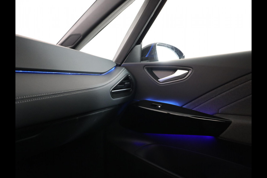 Volkswagen ID.3 Pro Business 59 kWh Pano-dak| Navi| 19'LM-velgen| verwarmd stuur en-voorstoelen