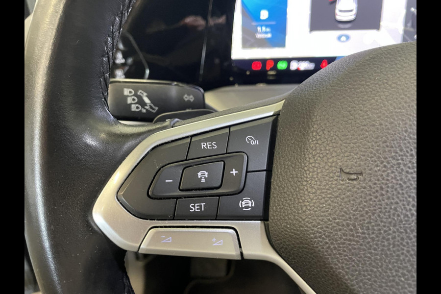Volkswagen Golf 1.5 eTSI Life DSG-7 Aut Trekhaak Navigatie Apple Carplay/ Android Auto Camera Parkeersensoren Adaptive Cruise Control Stuur- en stoelverwarming Virtual Cockpit Lichtmetalen velgen Sfeerverlichting Climate Control