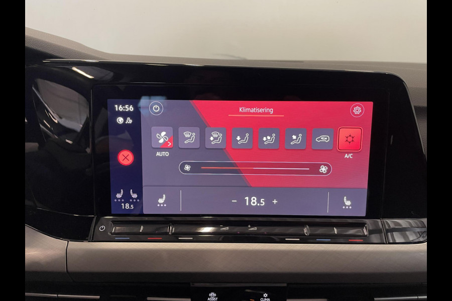 Volkswagen Golf 1.5 eTSI Life DSG-7 Aut Trekhaak Navigatie Apple Carplay/ Android Auto Camera Parkeersensoren Adaptive Cruise Control Stuur- en stoelverwarming Virtual Cockpit Lichtmetalen velgen Sfeerverlichting Climate Control