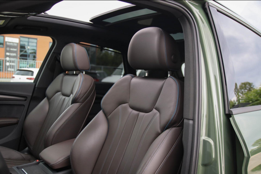 Audi Q5 50 TFSI e Quattro Competition S Edition S-Line 299pk Automaat|1e Eig|DLR|Panoramadak|Virtual Cockpit|Camera|Black|Trekhaak