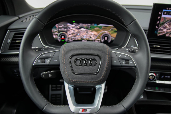 Audi Q5 50 TFSI e Quattro Competition S Edition S-Line 299pk Automaat|1e Eig|DLR|Panoramadak|Virtual Cockpit|Camera|Black|Trekhaak