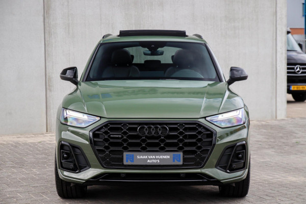 Audi Q5 50 TFSI e Quattro Competition S Edition S-Line 299pk Automaat|1e Eig|DLR|Panoramadak|Virtual Cockpit|Camera|Black|Trekhaak