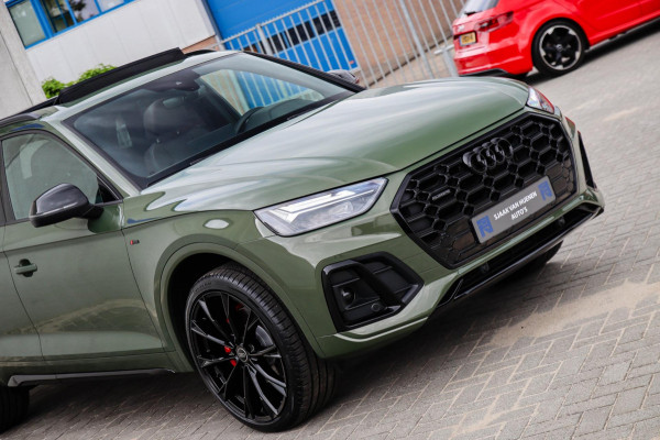 Audi Q5 50 TFSI e Quattro Competition S Edition S-Line 299pk Automaat|1e Eig|DLR|Panoramadak|Virtual Cockpit|Camera|Black|Trekhaak