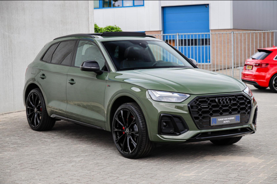 Audi Q5 50 TFSI e Quattro Competition S Edition S-Line 299pk Automaat|1e Eig|DLR|Panoramadak|Virtual Cockpit|Camera|Black|Trekhaak