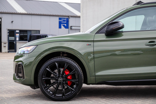 Audi Q5 50 TFSI e Quattro Competition S Edition S-Line 299pk Automaat|1e Eig|DLR|Panoramadak|Virtual Cockpit|Camera|Black|Trekhaak