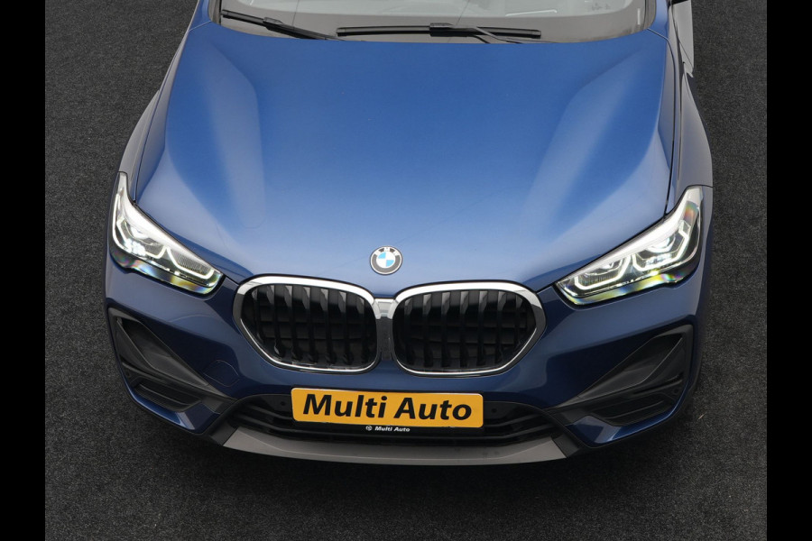BMW X1 xDrive25e Sportline Plug In Hybrid 220pk PHEV | Panodak | Trekhaak Afn. | Head Up |  Lederen Sportstoelen Verwarmd | Apple Carplay | Camera | 18"L.M | M Sportstuur |