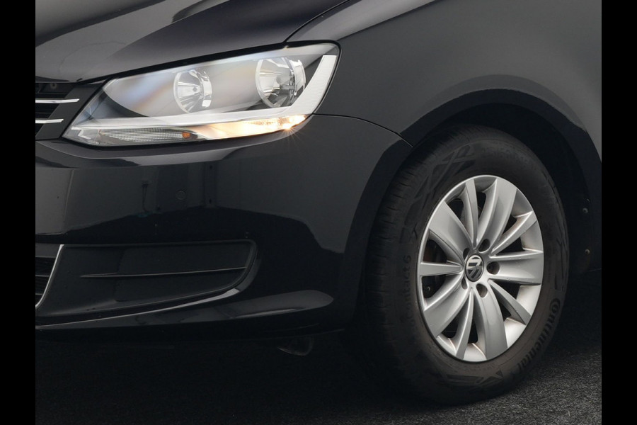 Volkswagen Sharan 1.4 TSI 150pk DSG Comfortline 7 Persoons | Adaptive Cruise | Navi Full Map | Laneassist | Stoelverwarming | Climate Control | Bluetooth Audio |
