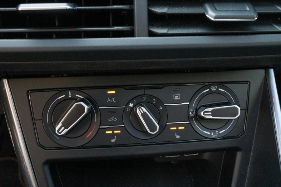 Volkswagen Polo 2.0 TSI GTI PANO | CARPLAY | CAMERA | STOELVW