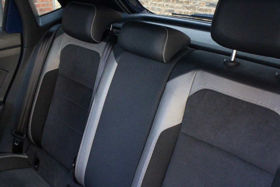 Volkswagen Polo 2.0 TSI GTI PANO | CARPLAY | CAMERA | STOELVW