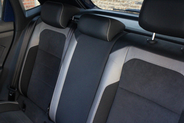 Volkswagen Polo 2.0 TSI GTI PANO | CARPLAY | CAMERA | STOELVW
