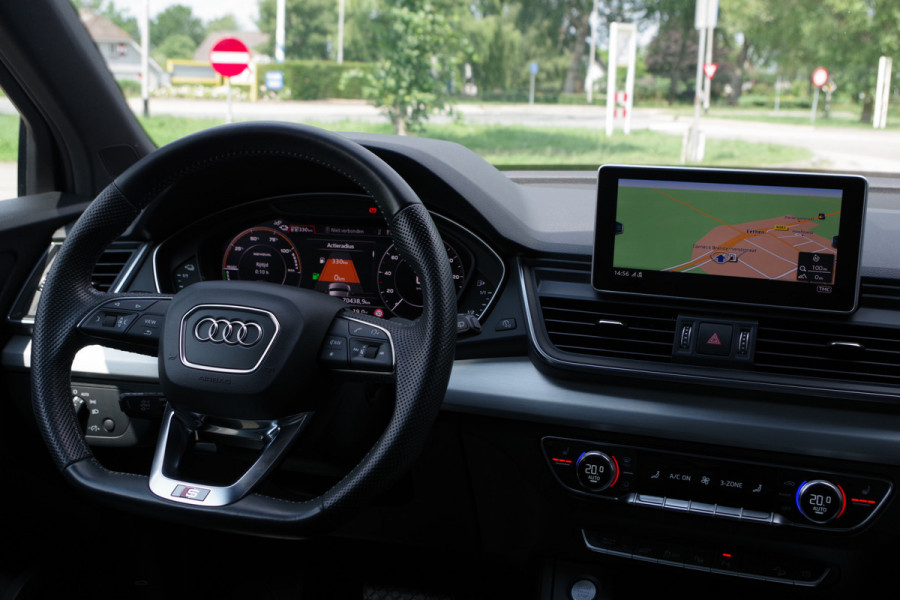 Audi Q5 55 TFSI e 367 PK Quattro Competition S-Line PHEV, Panoramadak, RS-Leder, 360 Camera, Adap. Cruise Control