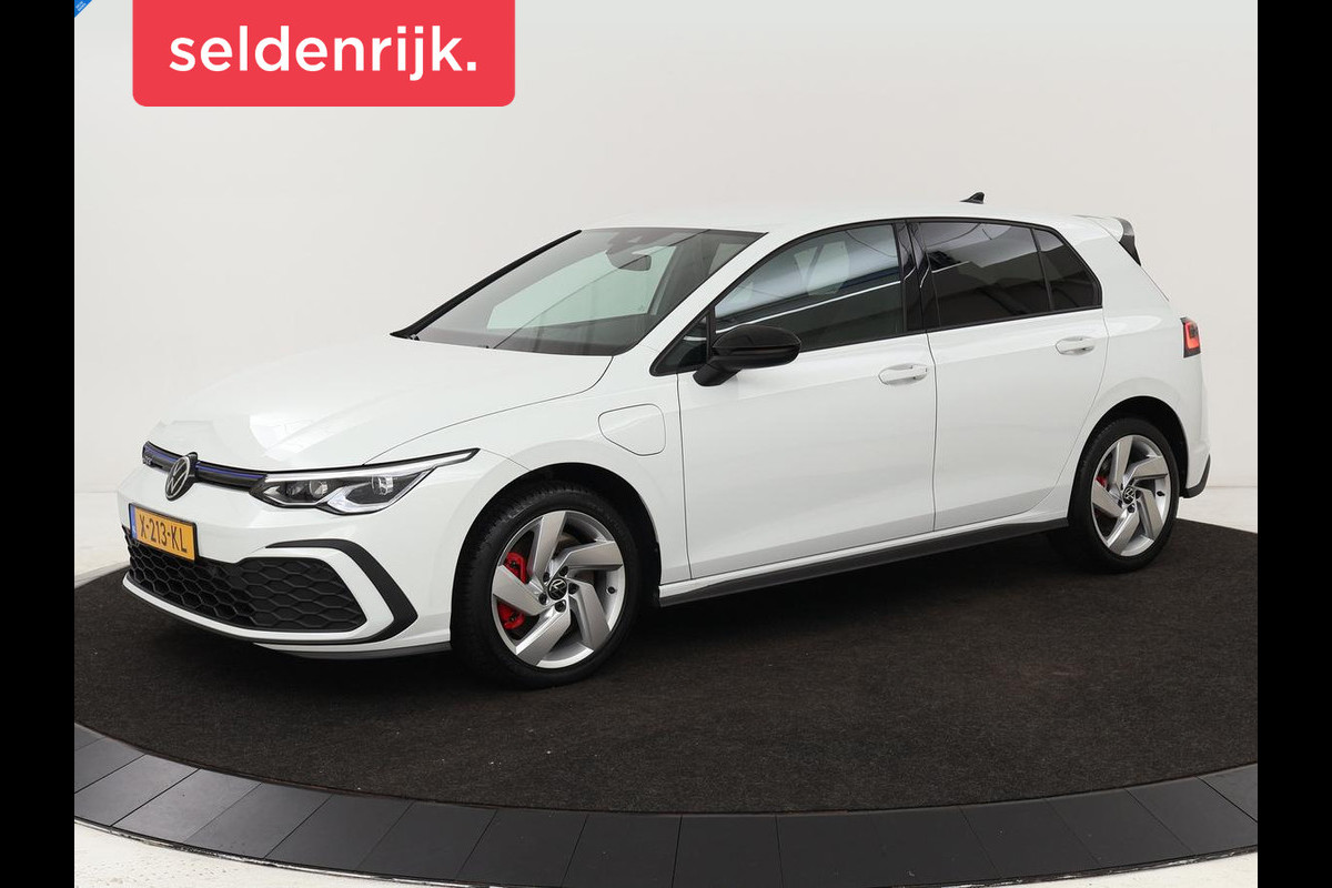 Volkswagen Golf 1.4 eHybrid GTE | Camera | Adaptive cruise | Carplay | Navigatie | Sportstoelen | Full LED | Sfeerverlichting | PHEV Volkswagen Golf 1.4 eHybrid GTE | Camera | Adaptive cruise | Carplay | Navigatie | Sportstoelen | Full LED | Sfeerverlichting | PHEV