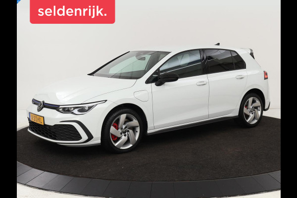 Volkswagen Golf 1.4 eHybrid GTE | Camera | Adaptive cruise | Carplay | Navigatie | Sportstoelen | Full LED | Sfeerverlichting | PHEV