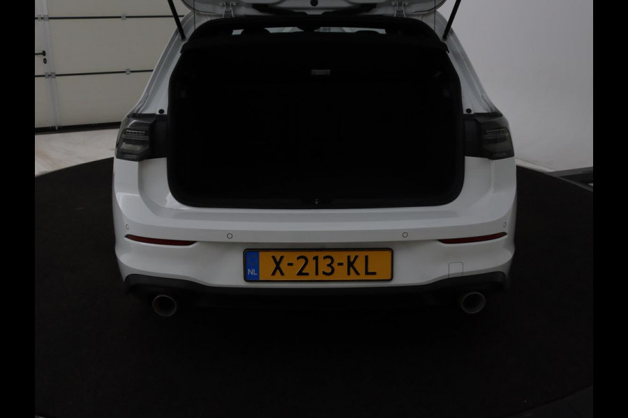 Volkswagen Golf 1.4 eHybrid GTE | Camera | Adaptive cruise | Carplay | Navigatie | Sportstoelen | Full LED | Sfeerverlichting | PHEV