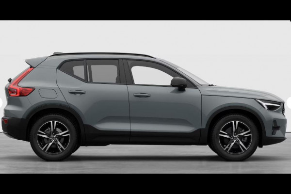 Volvo XC40 B4 211PK Automaat Plus Dark / Extra getint glas achter / Climate pack / Connect Nubuck bekleding