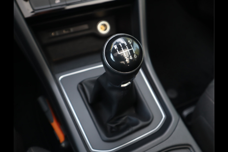 Volkswagen Touran 1.2 TSI Connected Series 7 Persoons